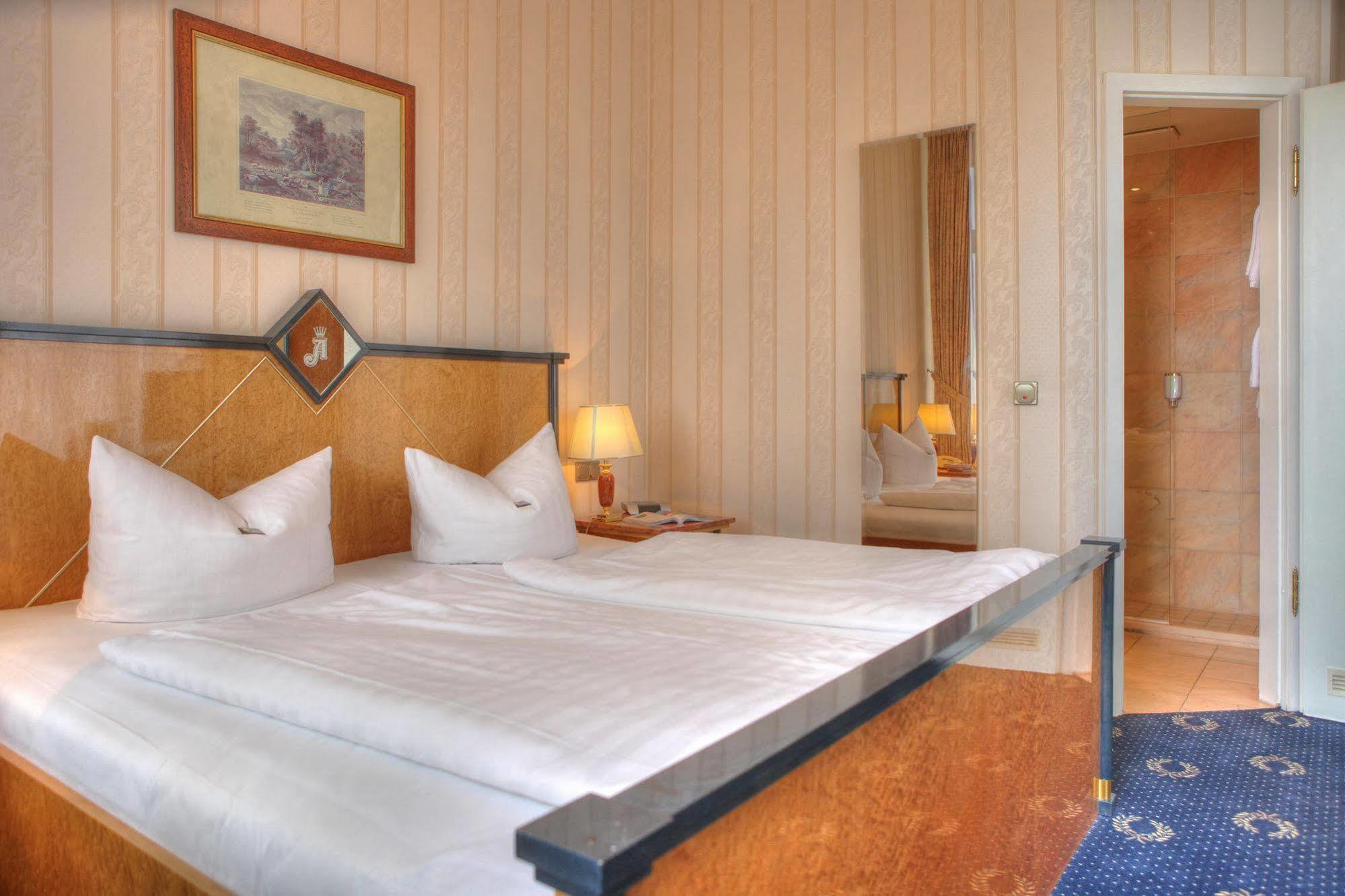 Seetelhotel Strandhotel Atlantic Heringsdorf  Bagian luar foto