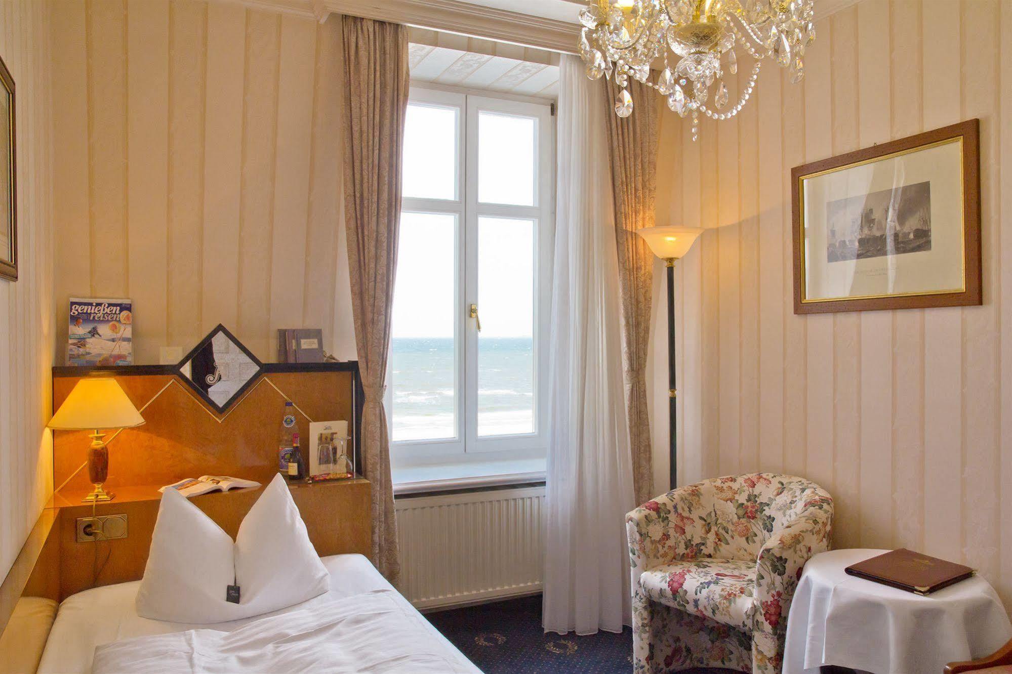 Seetelhotel Strandhotel Atlantic Heringsdorf  Bagian luar foto